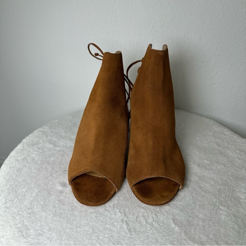 SCHUTZ Binalia Women's Heels Sandals
Bootie Brown Suede Size 8.5 - Picture 3 of 11